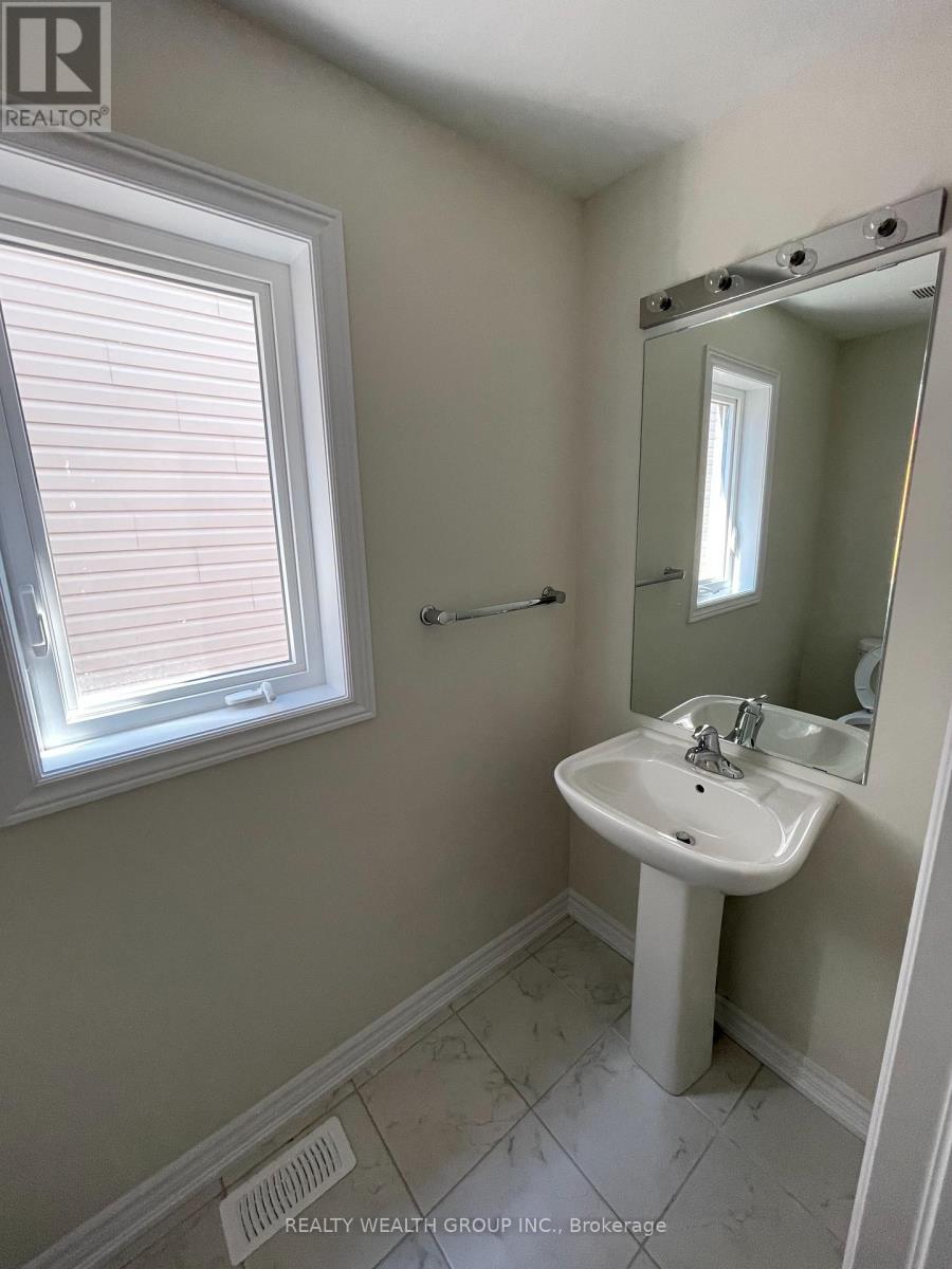 26 Tumblewood Place, Welland, Ontario  L3B 0J3 - Photo 12 - X12731454