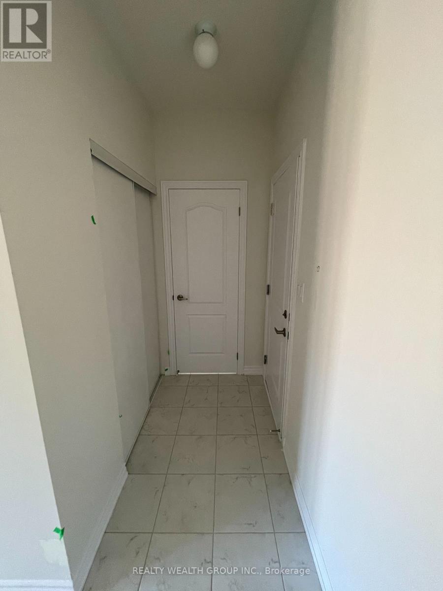 26 Tumblewood Place, Welland, Ontario  L3B 0J3 - Photo 13 - X12731454