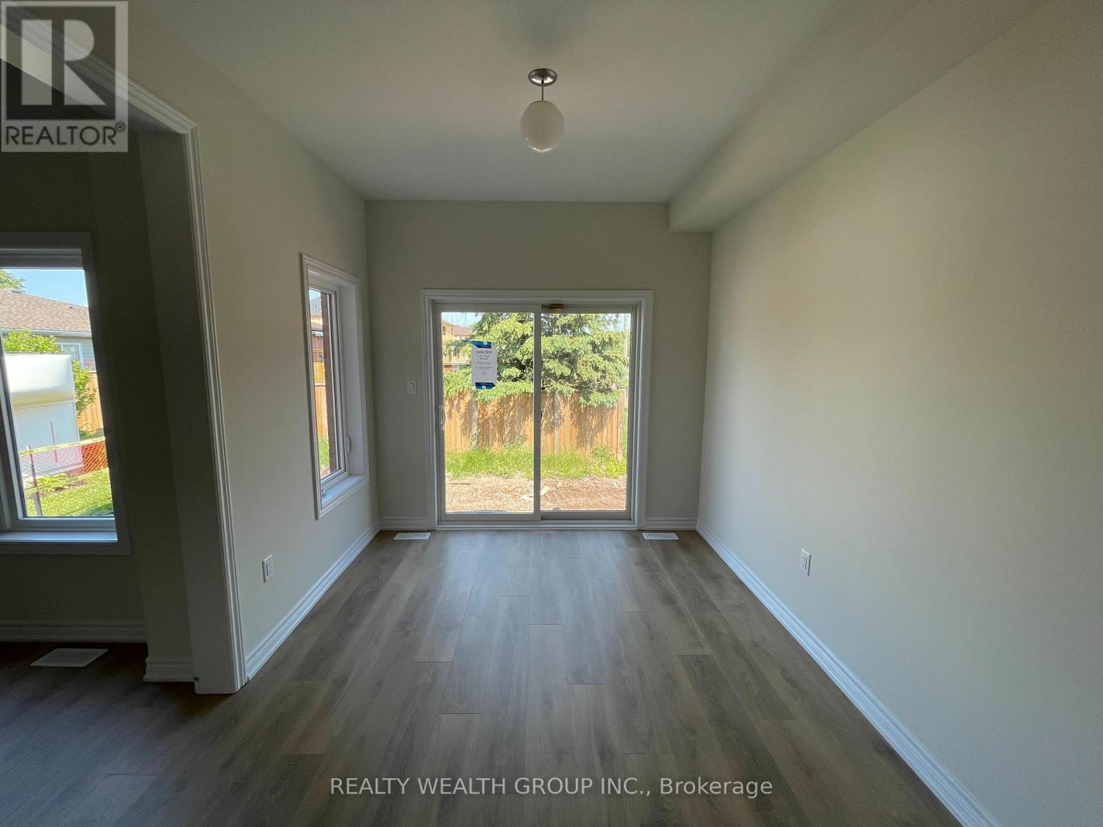 26 Tumblewood Place, Welland, Ontario  L3B 0J3 - Photo 5 - X12731454