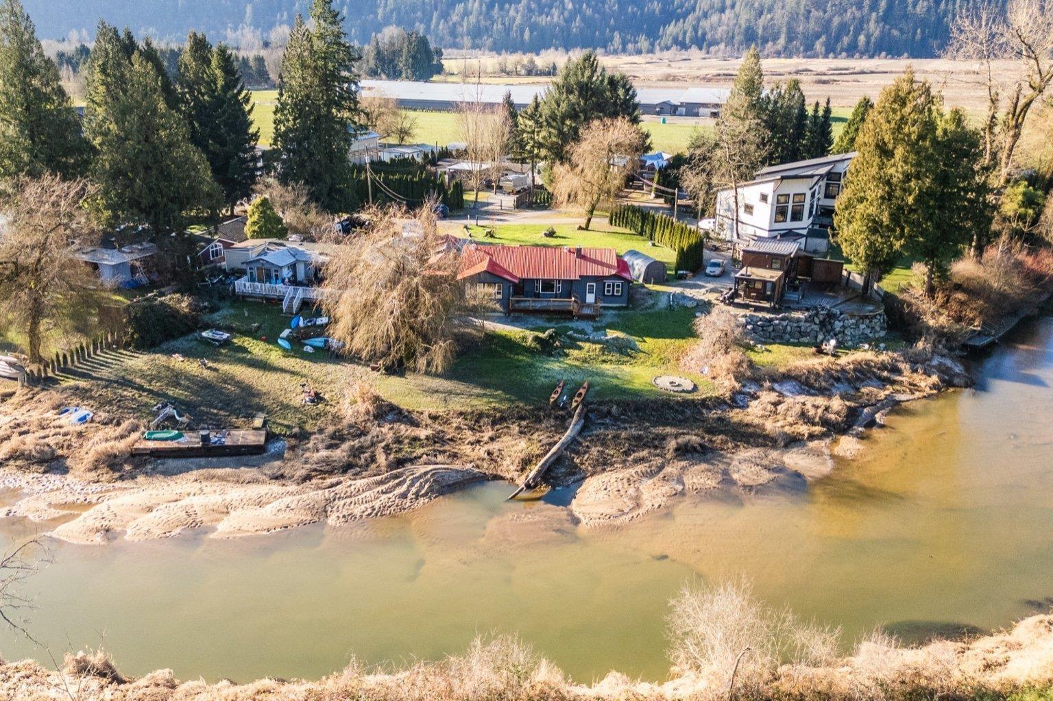 10148 Mountainview Road, Mission, British Columbia  V2V 4J1 - Photo 2 - R3080679