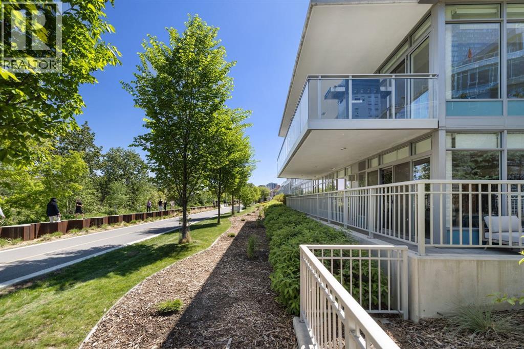 102, 88 Waterfront Mews Sw, Calgary, Alberta  T2P 1K7 - Photo 29 - A2251109