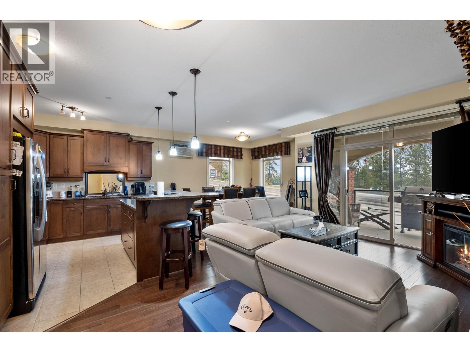 795 Mcgill Road Unit# 208, Kamloops, British Columbia  V2C 0B9 - Photo 2 - 10361940