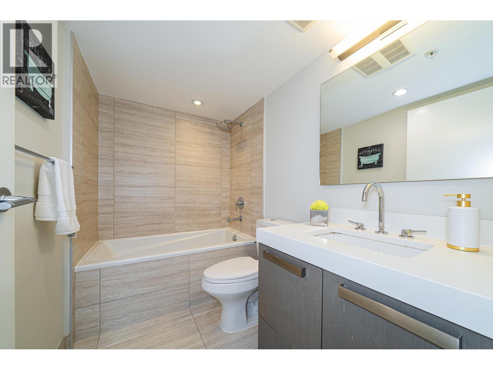 311 5555 Dunbar Street, Vancouver, British Columbia  V6N 1W5 - Photo 10 - R3081113