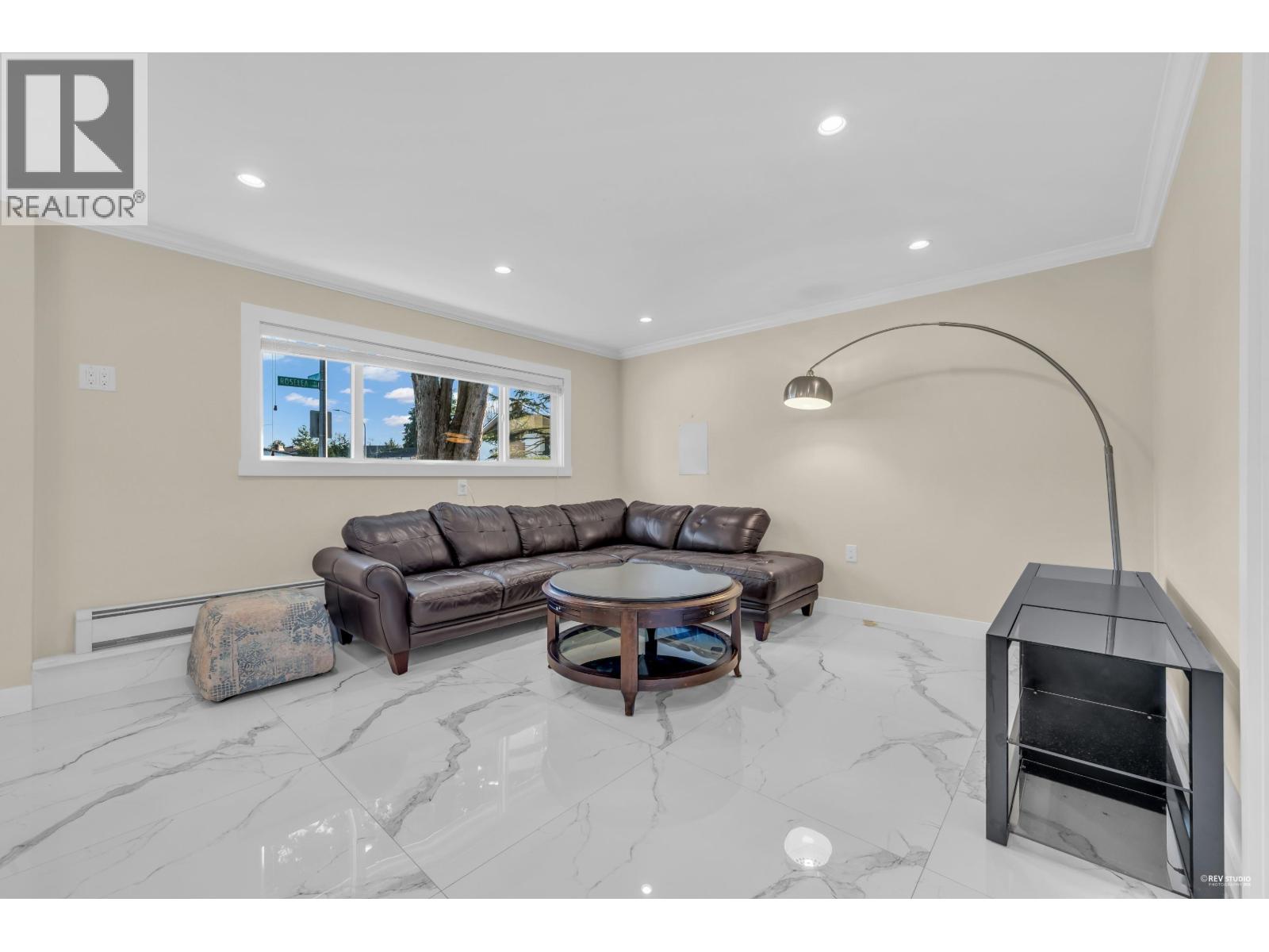 10771 Roselea Crescent, Richmond, British Columbia  V7A 2R5 - Photo 5 - R3083058