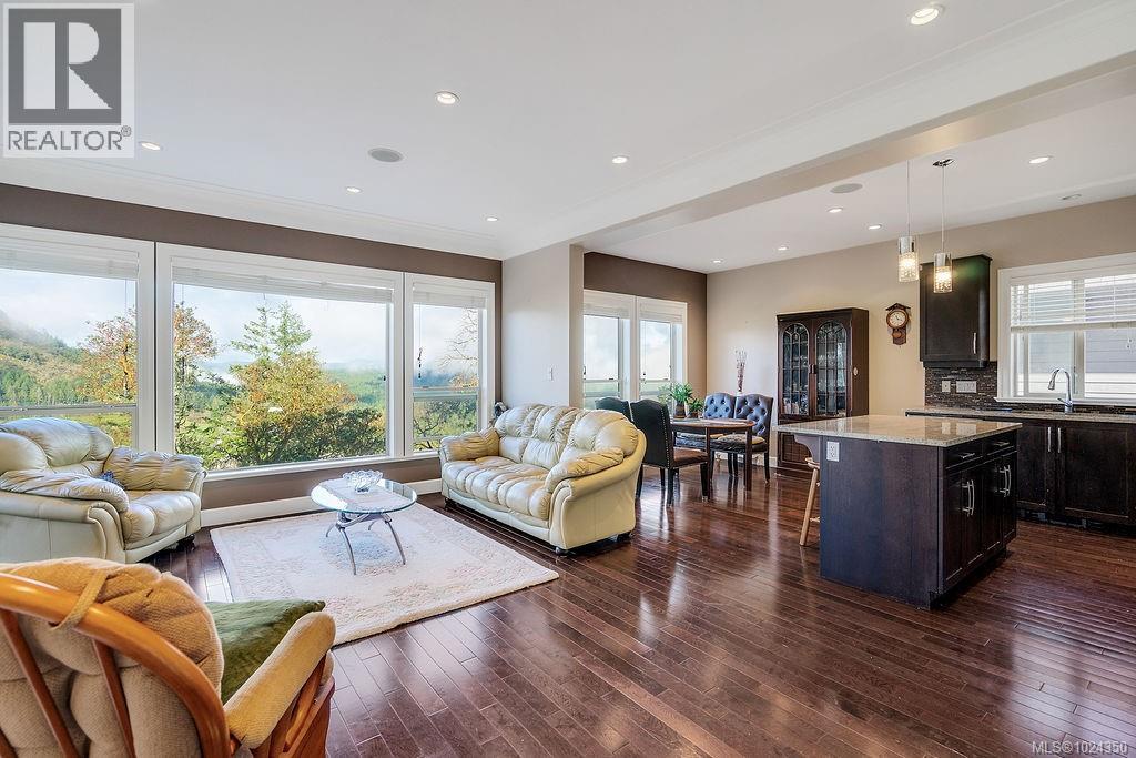 110 1177 Deerview Pl, Langford, British Columbia V9B 0B3 - Photo 5 - 1024350