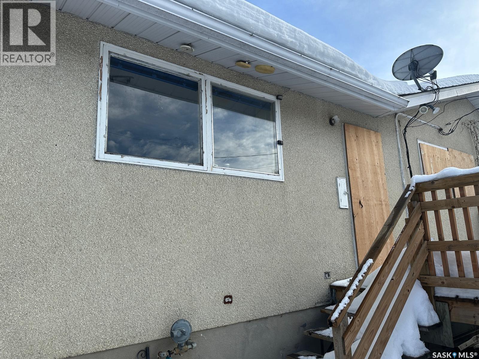 2621 Steuart Avenue, Prince Albert, Saskatchewan  S6V 2V3 - Photo 4 - SK027456