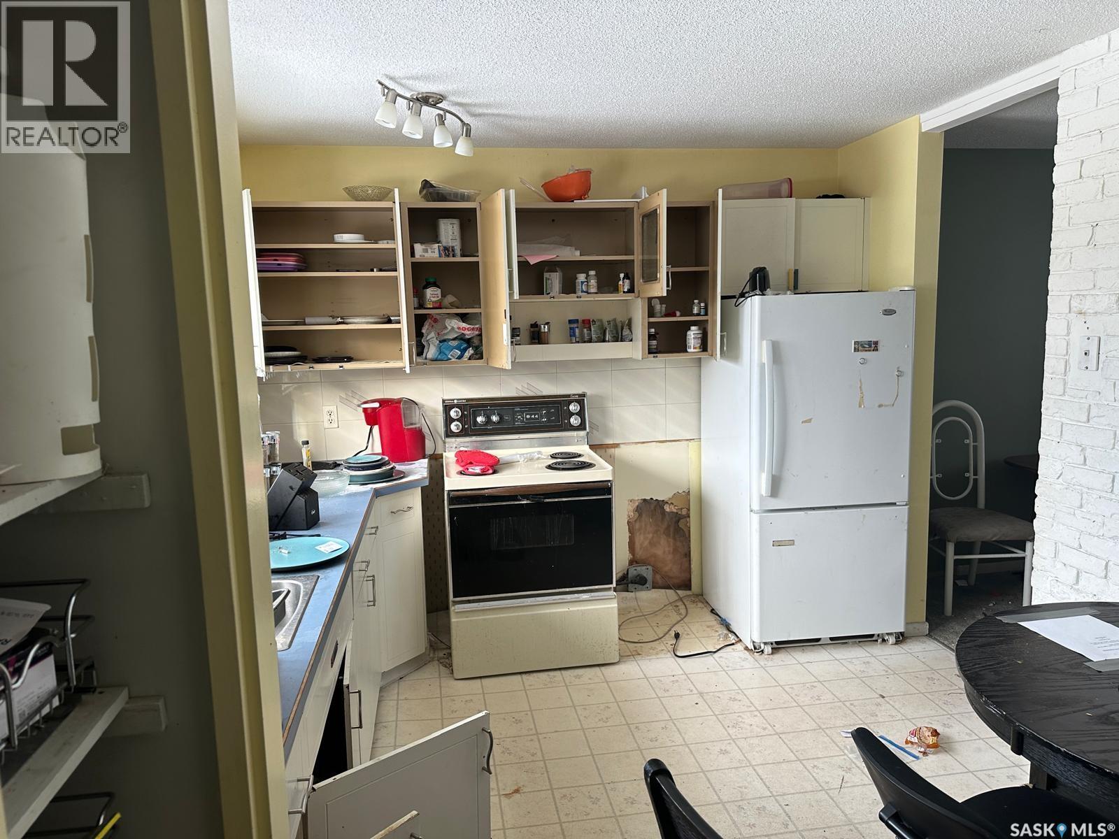 2621 Steuart Avenue, Prince Albert, Saskatchewan  S6V 2V3 - Photo 6 - SK027456