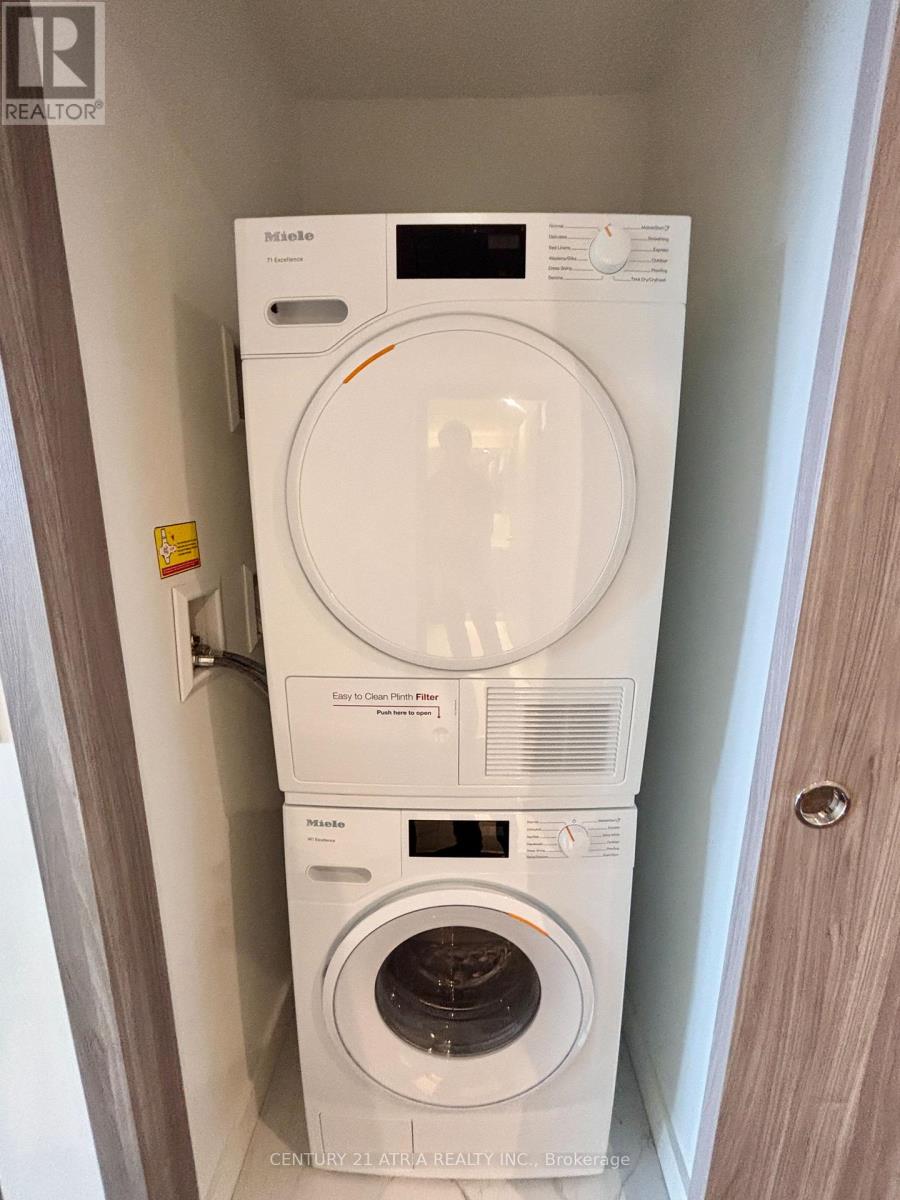 1611 - 27 Mcmahon Drive, Toronto, Ontario  M2K 0J2 - Photo 24 - C12725290