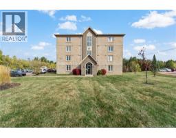 65 Diamond Head Unit# 112, moncton, New Brunswick