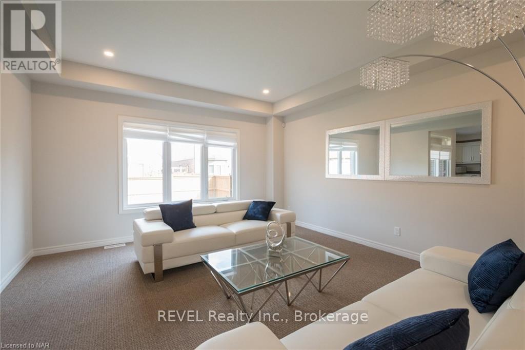 359 Silverwood Avenue, Welland, Ontario  L3C 0C6 - Photo 12 - X12731504