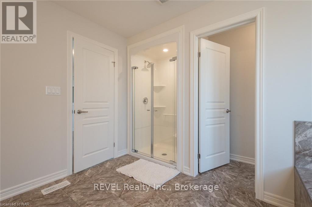 359 Silverwood Avenue, Welland, Ontario  L3C 0C6 - Photo 24 - X12731504