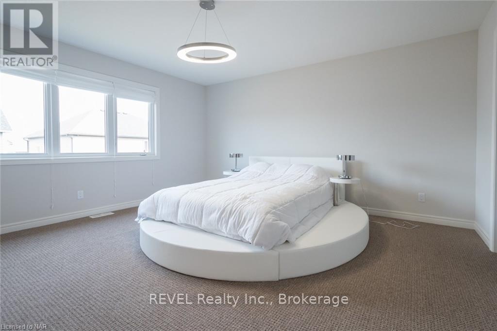 359 Silverwood Avenue, Welland, Ontario  L3C 0C6 - Photo 28 - X12731504