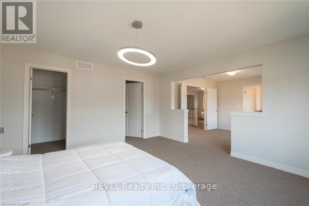 359 Silverwood Avenue, Welland, Ontario  L3C 0C6 - Photo 29 - X12731504