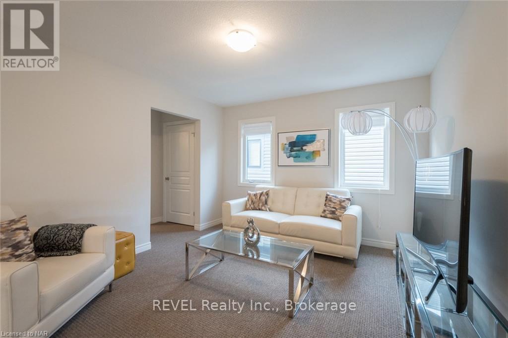 359 Silverwood Avenue, Welland, Ontario  L3C 0C6 - Photo 33 - X12731504