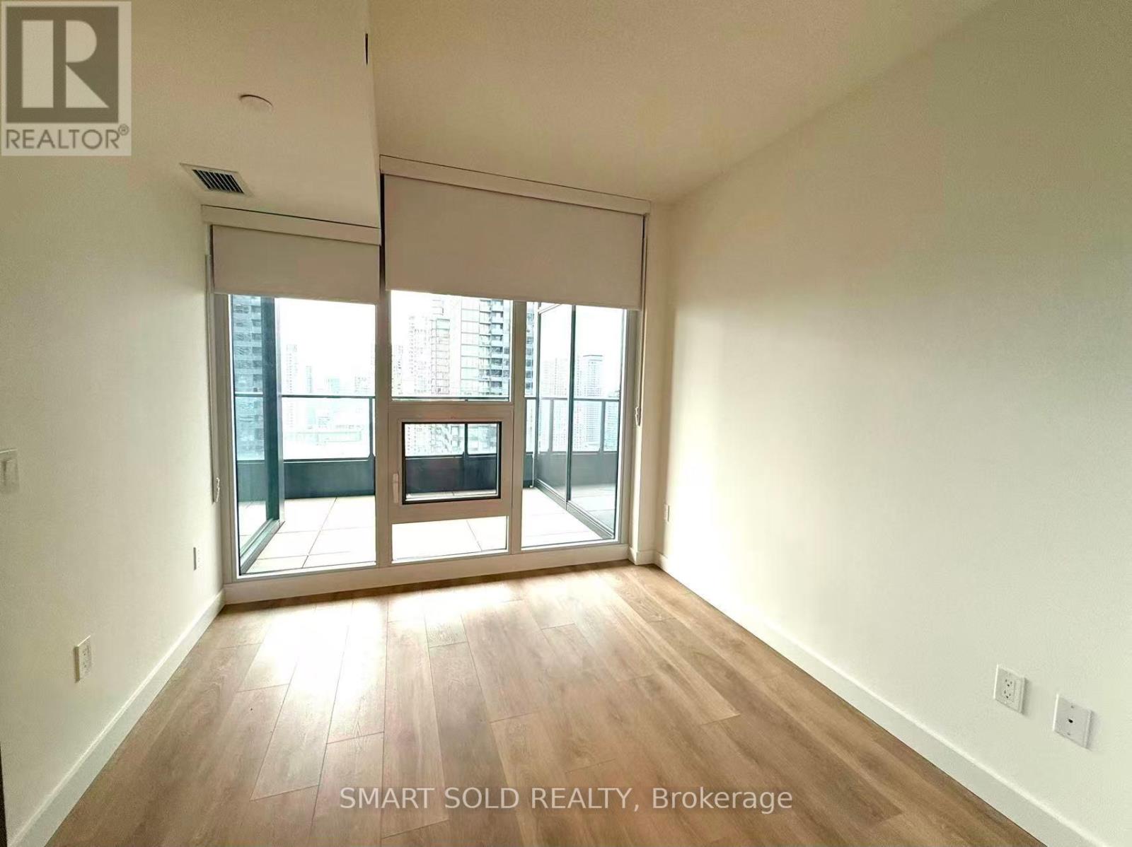3202 - 3 Concord Cityplace Way, Toronto, Ontario  M5V 0X4 - Photo 6 - C12731484