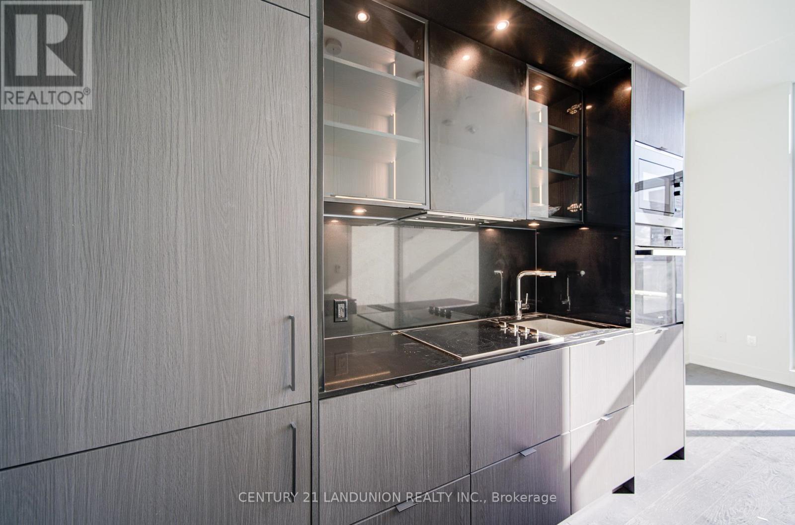 3007 - 11 Yorkville Avenue, Toronto, Ontario  M4W 0B7 - Photo 6 - C12731498