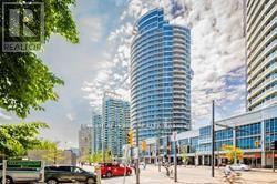 905 - 218 QUEENS QUAY W, Toronto, Ontario