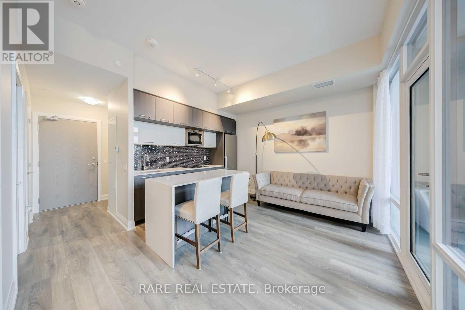 307 - 4800 Highway 7 Road, Vaughan, Ontario  L4L 1H8 - Photo 6 - N12731502