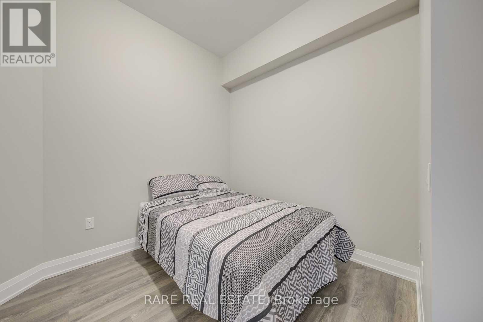 307 - 4800 Highway 7 Road, Vaughan, Ontario  L4L 1H8 - Photo 8 - N12731502