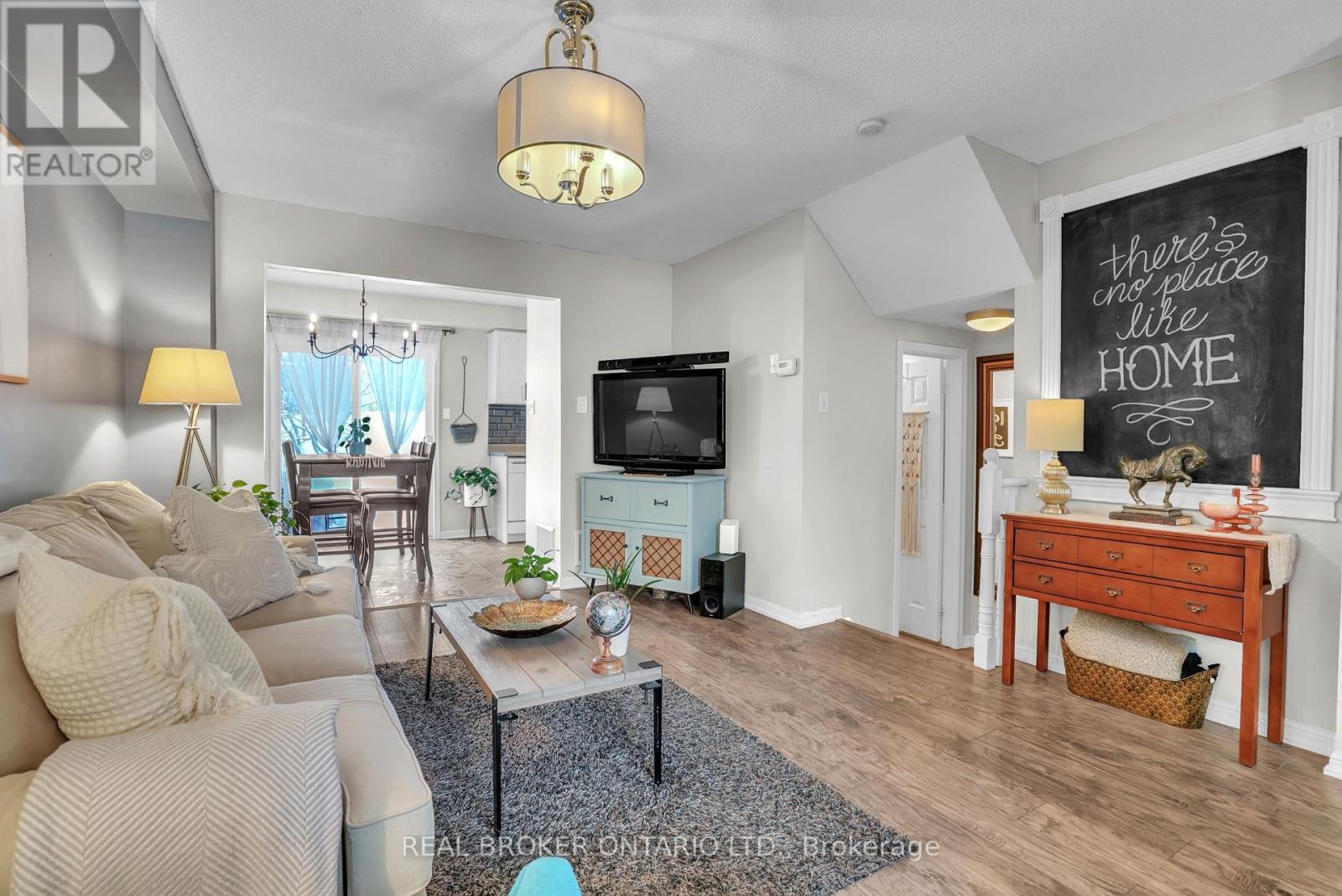 389 Ferndale Drive S, Barrie, Ontario  L4N 0M1 - Photo 2 - S12731516