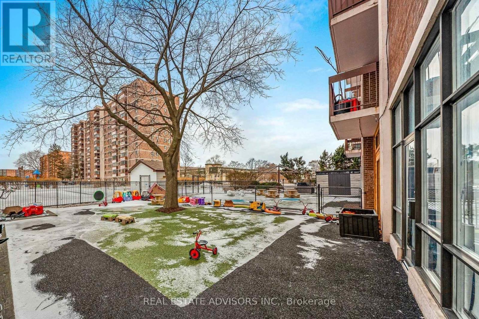 524 - 1625 Bloor Street, Mississauga, Ontario  L4X 1S3 - Photo 39 - W12731506