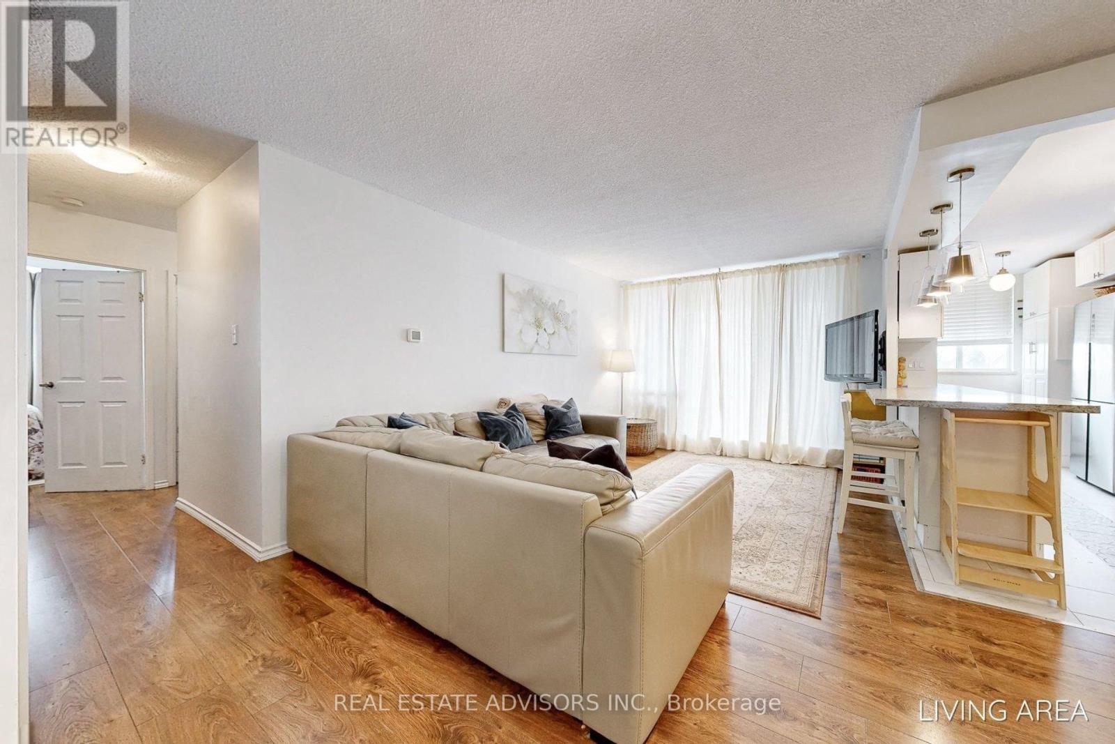 524 - 1625 Bloor Street, Mississauga, Ontario  L4X 1S3 - Photo 4 - W12731506