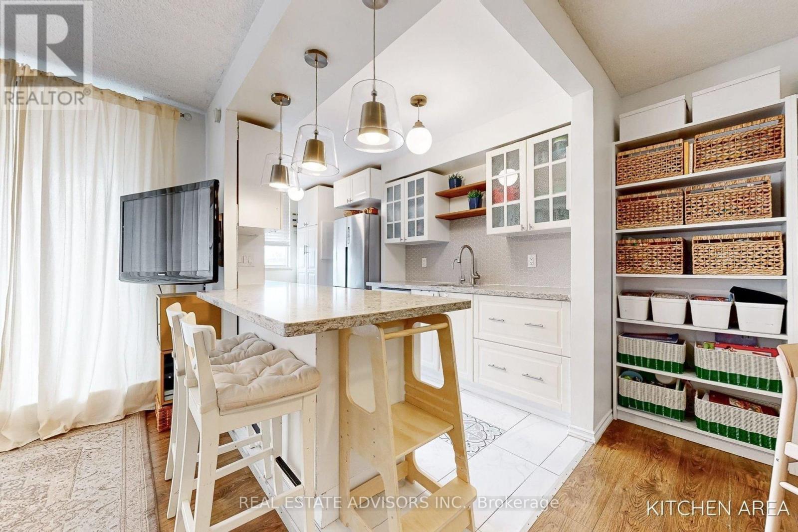 524 - 1625 Bloor Street, Mississauga, Ontario  L4X 1S3 - Photo 6 - W12731506