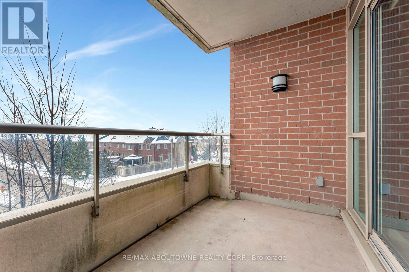 306 - 2470 Prince Michael Drive, Oakville, Ontario  L6H 0G9 - Photo 23 - W12731522