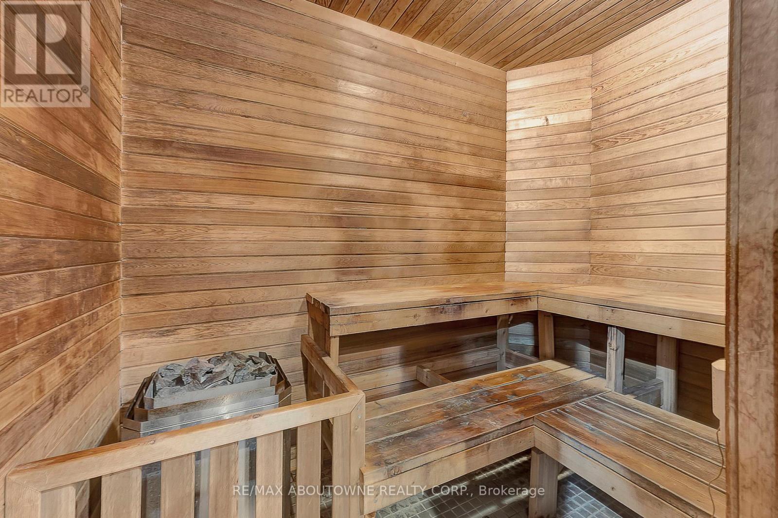 306 - 2470 Prince Michael Drive, Oakville, Ontario  L6H 0G9 - Photo 32 - W12731522