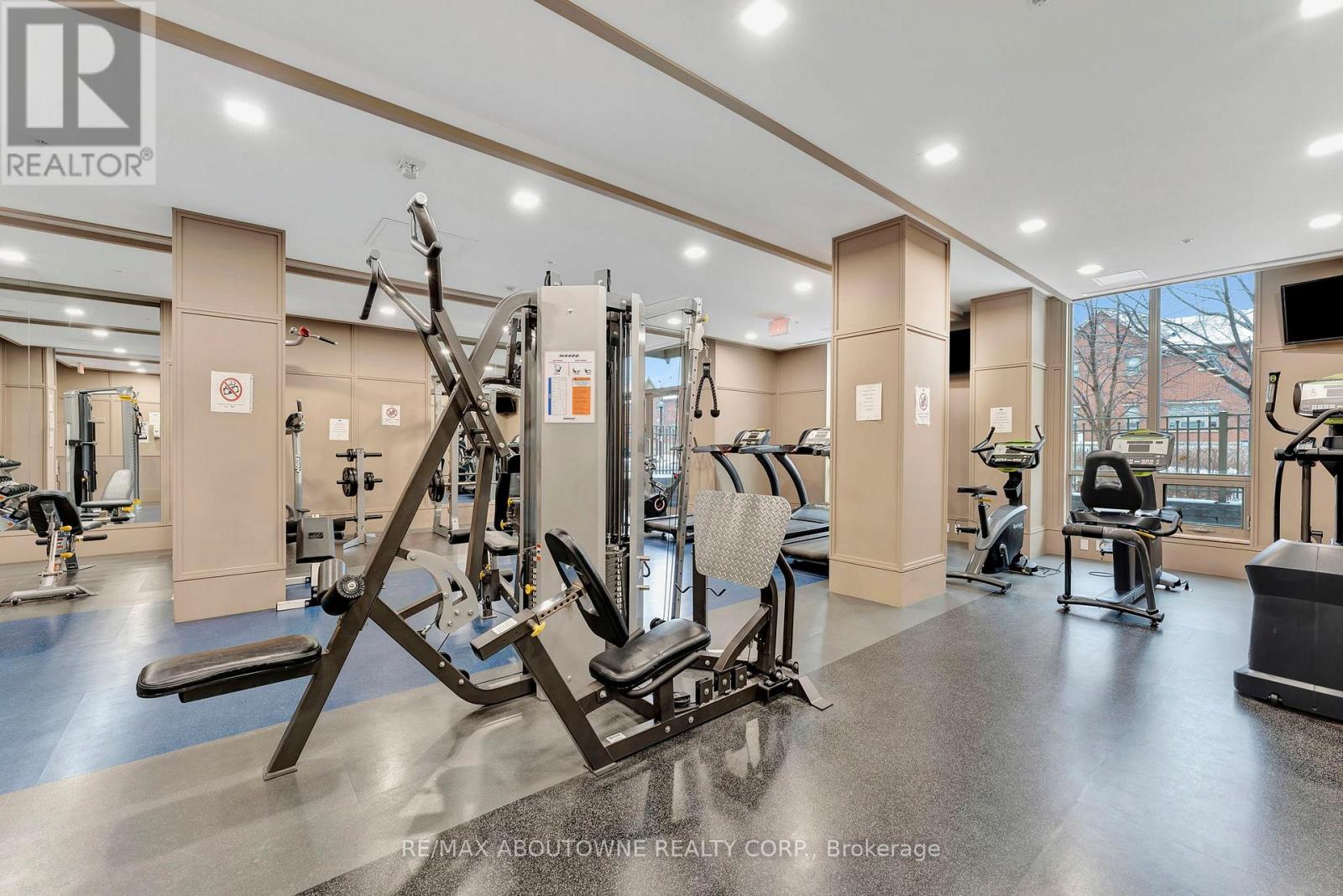 306 - 2470 Prince Michael Drive, Oakville, Ontario  L6H 0G9 - Photo 33 - W12731522