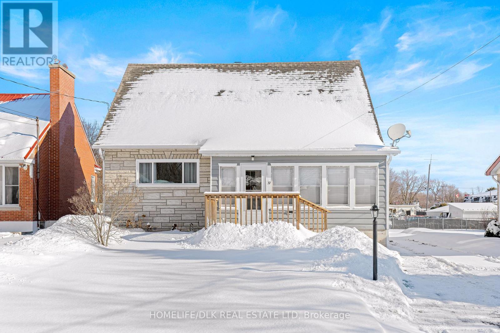 37 Ferguson Drive, Brockville, Ontario  K6V 4P9 - Photo 2 - X12731590