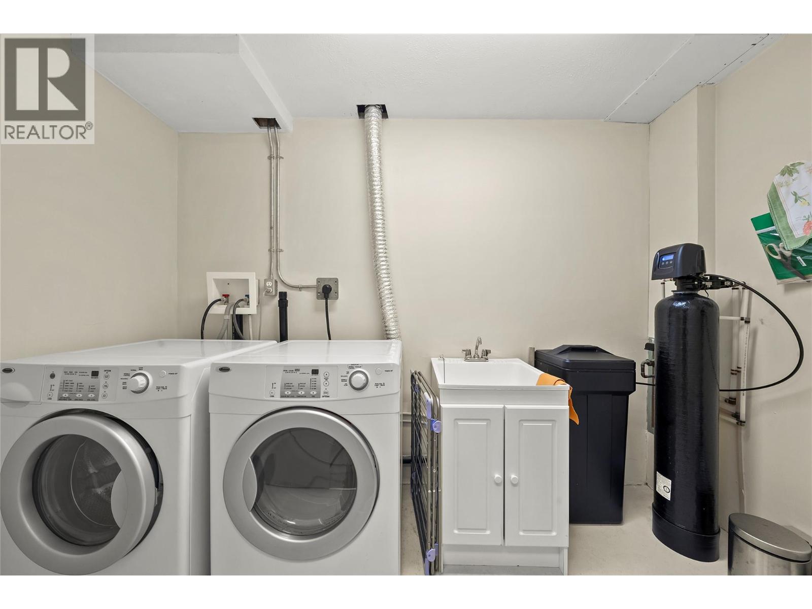 1225 Bay Drive, Chase, British Columbia  V0E 1M0 - Photo 24 - 10373847