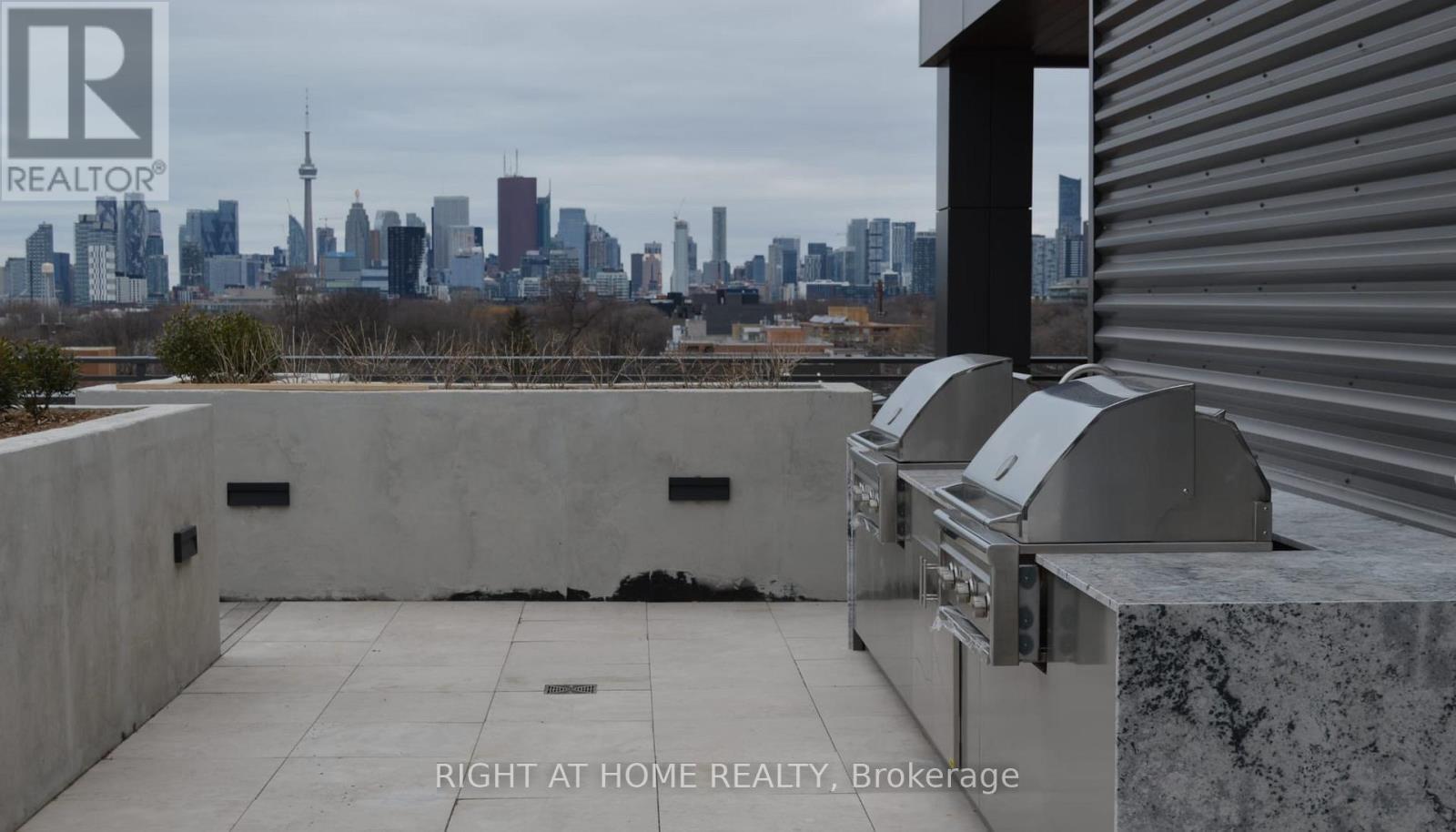 403 - 1285 Queen Street E, Toronto, Ontario  M4L 1C2 - Photo 16 - E12731556