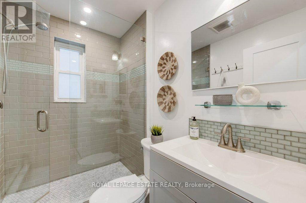 215 Pickering Street, Toronto, Ontario  M4E 3J9 - Photo 32 - E12731578