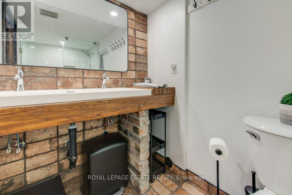 215 Pickering Street, Toronto, Ontario  M4E 3J9 - Photo 43 - E12731578