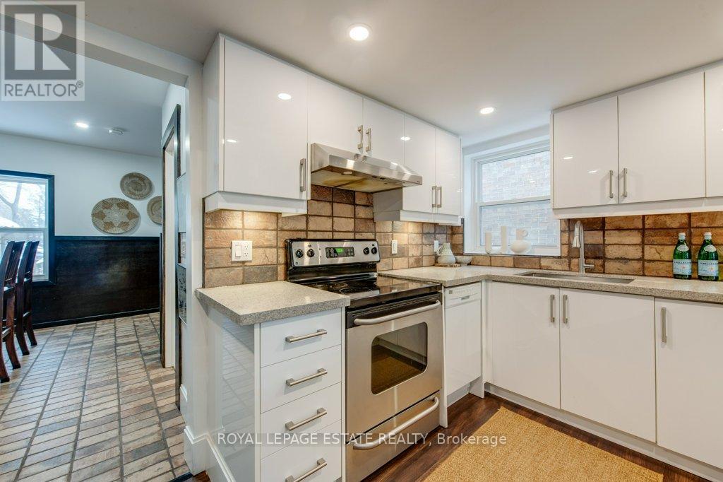 215 Pickering Street, Toronto, Ontario  M4E 3J9 - Photo 9 - E12731578