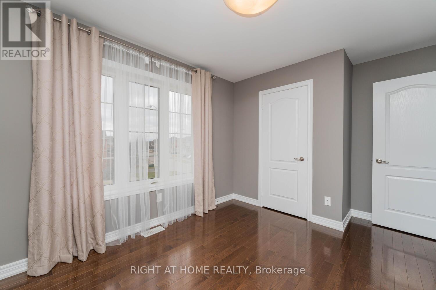 19 Ascalon Drive, Vaughan, Ontario  L6A 0M5 - Photo 12 - N12731584