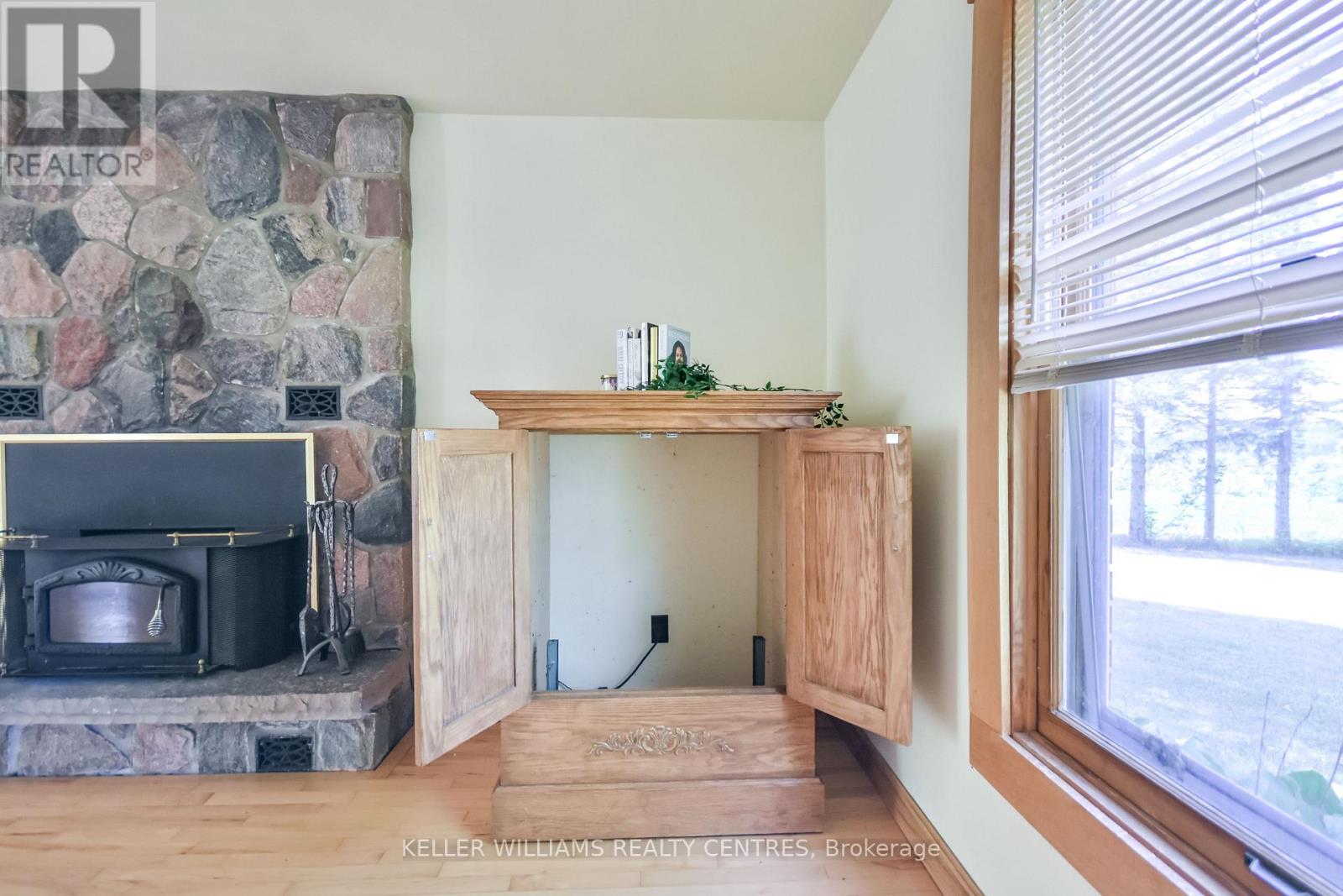 2928 12 Line N, Oro-Medonte, Ontario  L0K 1E0 - Photo 16 - S12731582