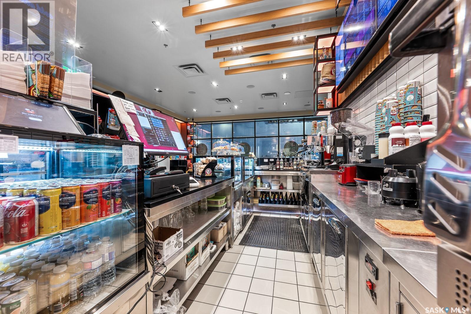 2075 Prince Of Wales Drive, Regina, Saskatchewan  S4V 3A6 - Photo 13 - SK027375