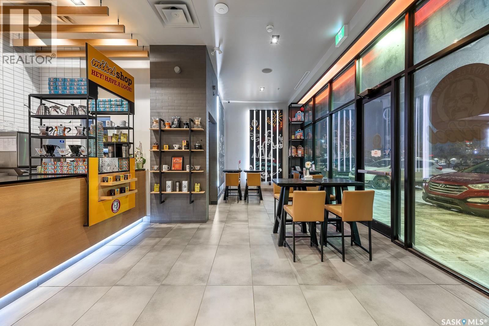 2075 Prince Of Wales Drive, Regina, Saskatchewan  S4V 3A6 - Photo 7 - SK027375