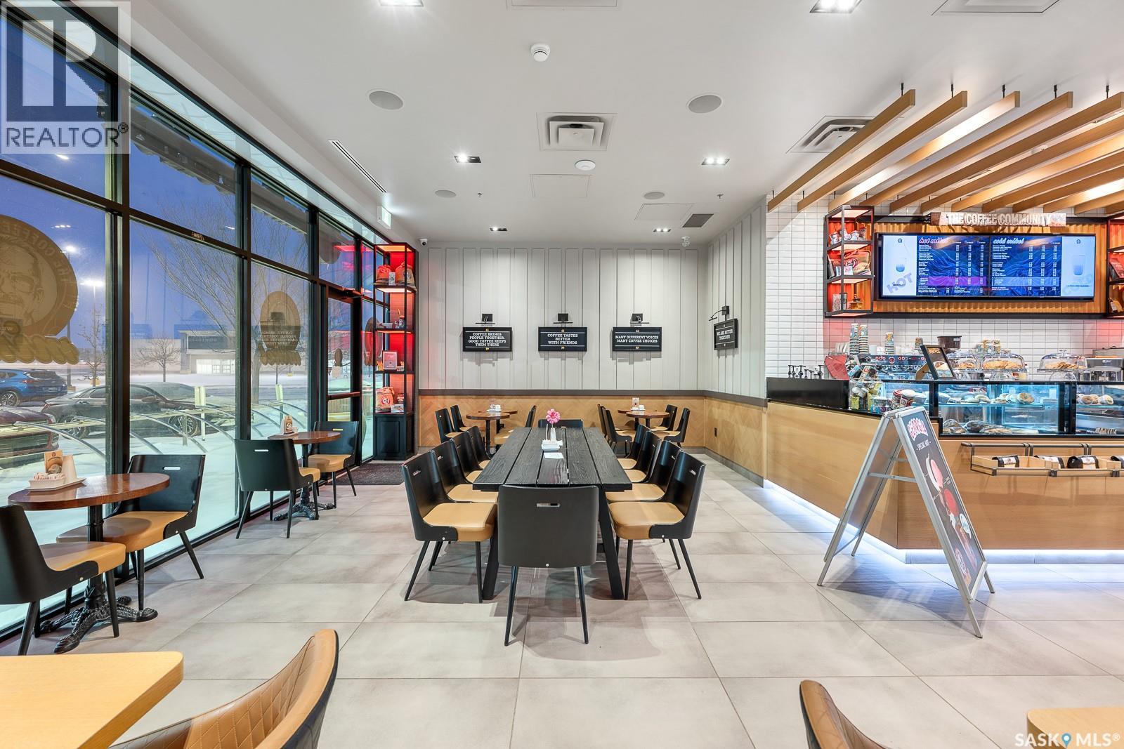 2075 Prince Of Wales Drive, Regina, Saskatchewan  S4V 3A6 - Photo 8 - SK027375