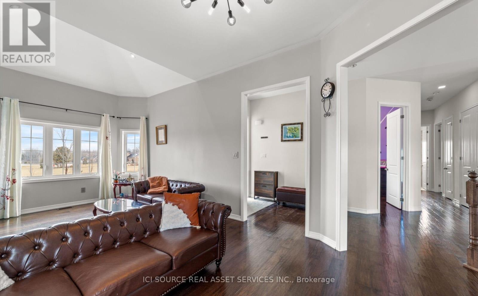 50 Songbird Crescent, Kawartha Lakes, Ontario  K9V 0A9 - Photo 14 - X12731580