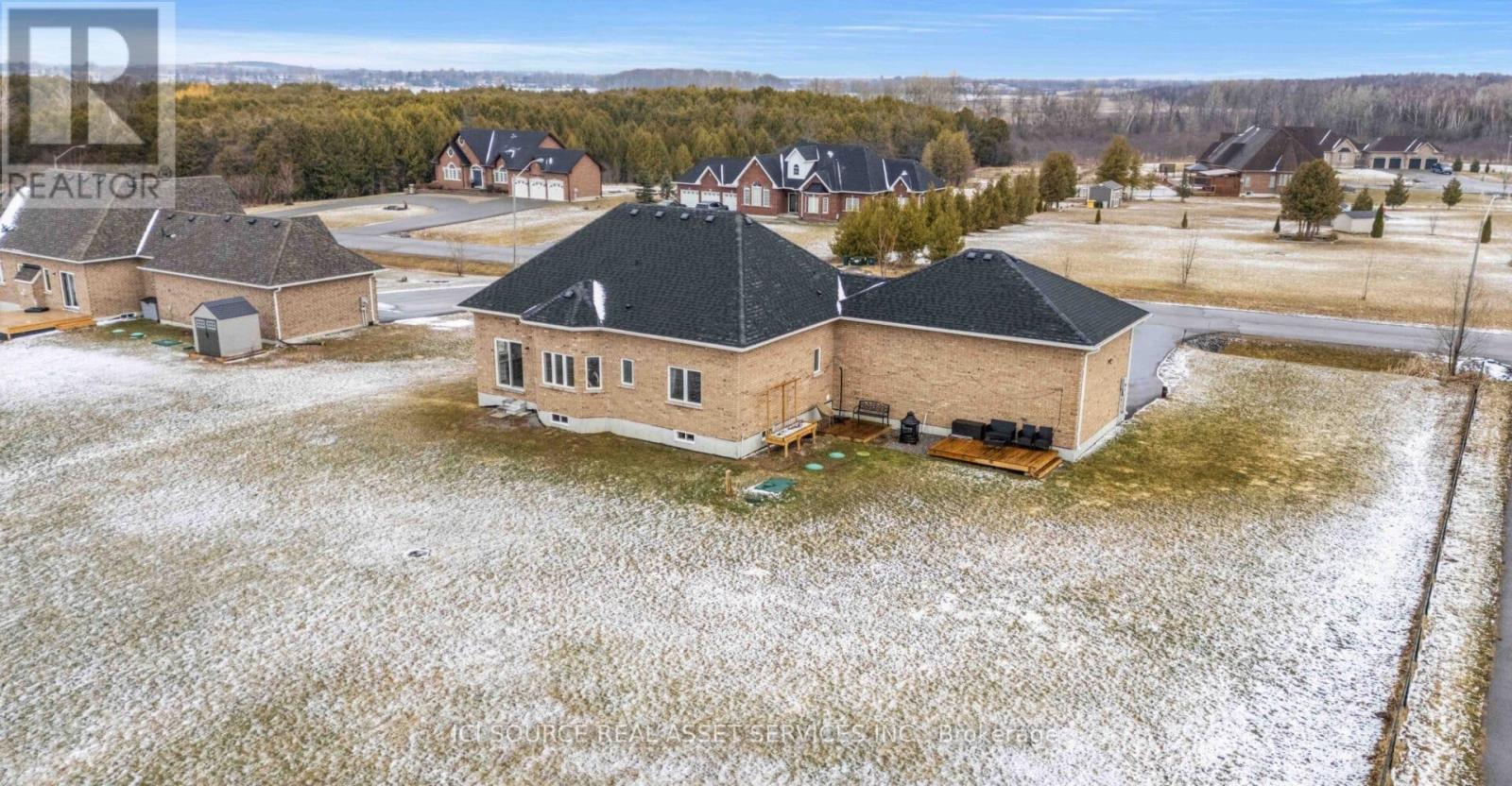 50 Songbird Crescent, Kawartha Lakes, Ontario  K9V 0A9 - Photo 32 - X12731580