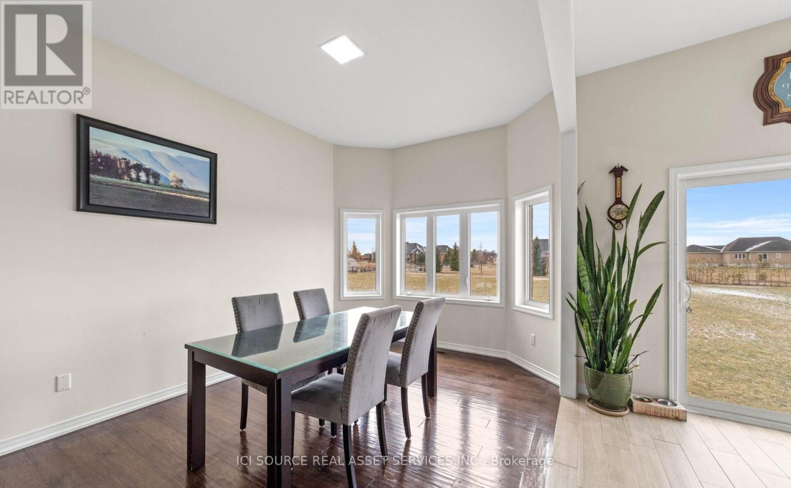 50 Songbird Crescent, Kawartha Lakes, Ontario  K9V 0A9 - Photo 9 - X12731580