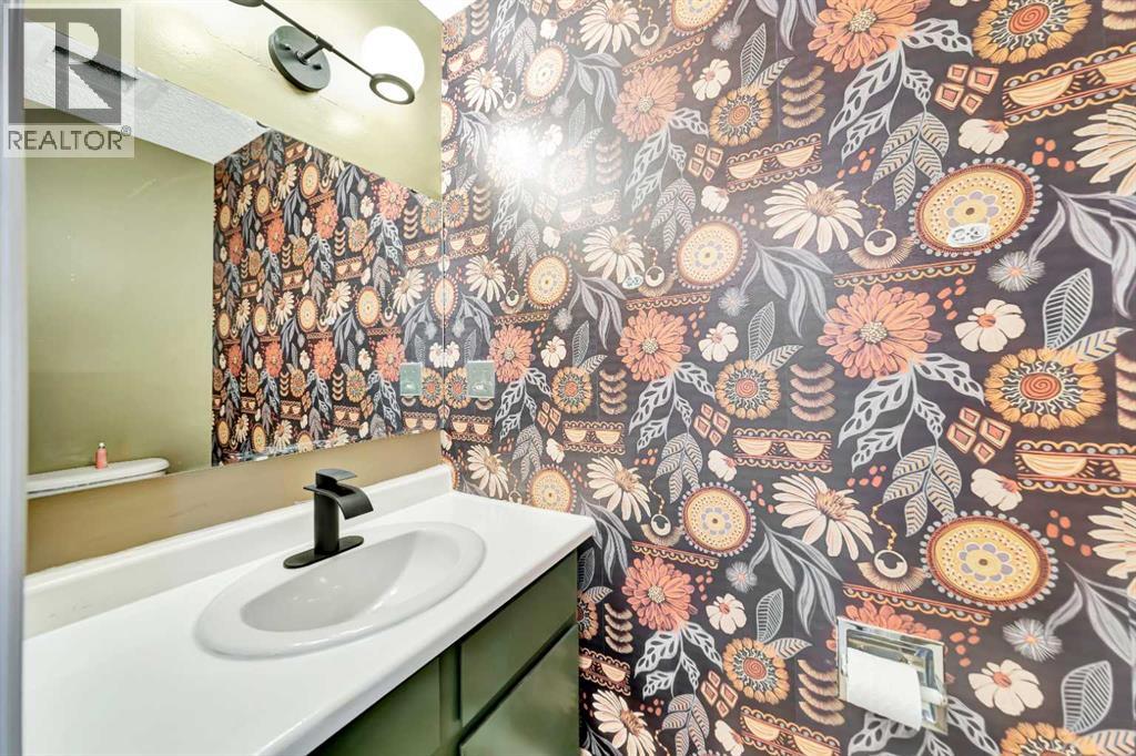 5703 31 Street, Lloydminster, Alberta  T9V 1W4 - Photo 4 - A2281146