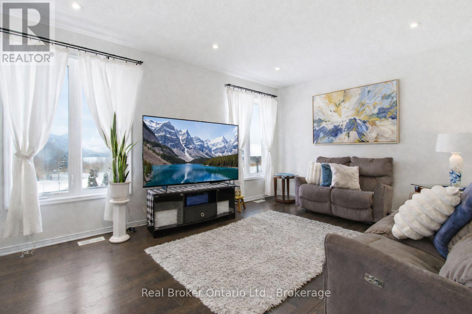 298 Dolman Street, Woolwich, Ontario  N0B 1M0 - Photo 12 - X12731596