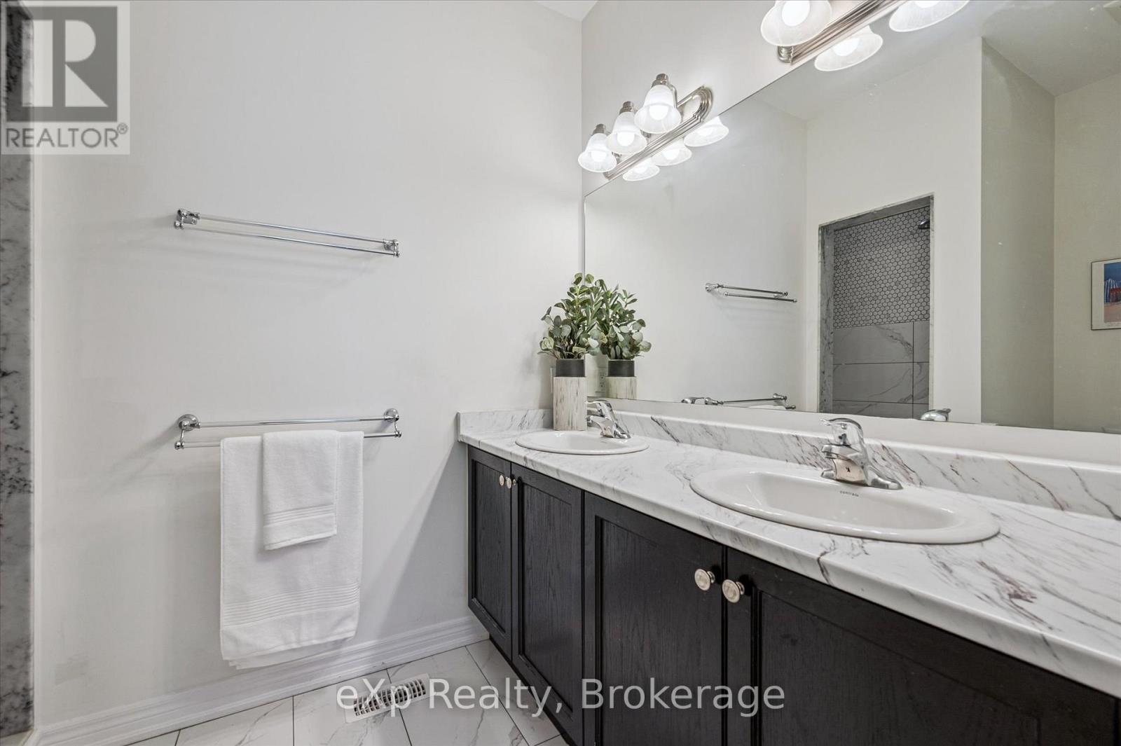 26 Middleton Avenue, Centre Wellington, Ontario  N1M 0G2 - Photo 20 - X12731598