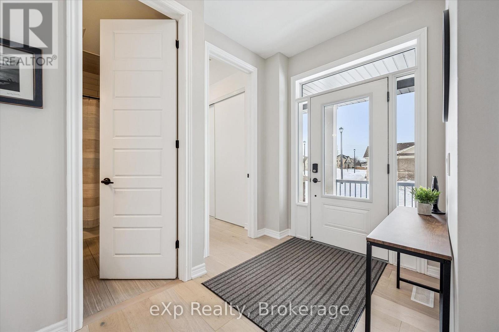 26 Middleton Avenue, Centre Wellington, Ontario  N1M 0G2 - Photo 24 - X12731598