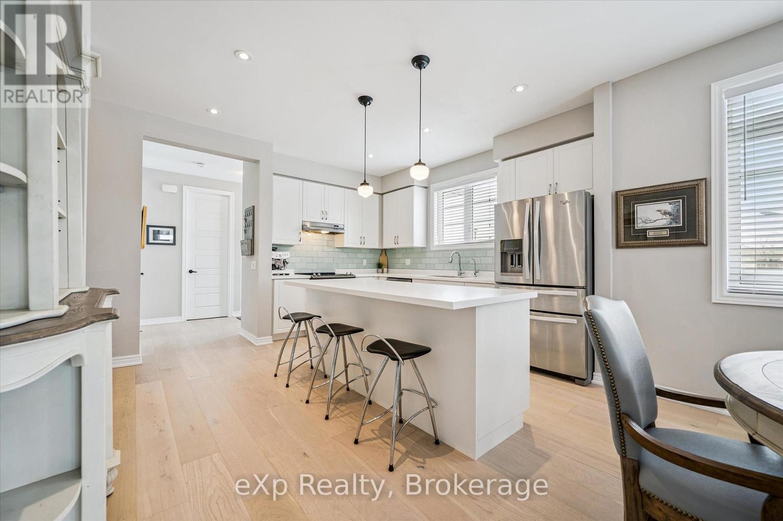 26 Middleton Avenue, Centre Wellington, Ontario  N1M 0G2 - Photo 5 - X12731598