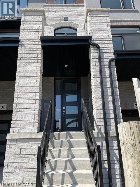 155 Equestrian Way Unit# 32, Cambridge, Ontario  N3E 0E8 - Photo 3 - 40800968